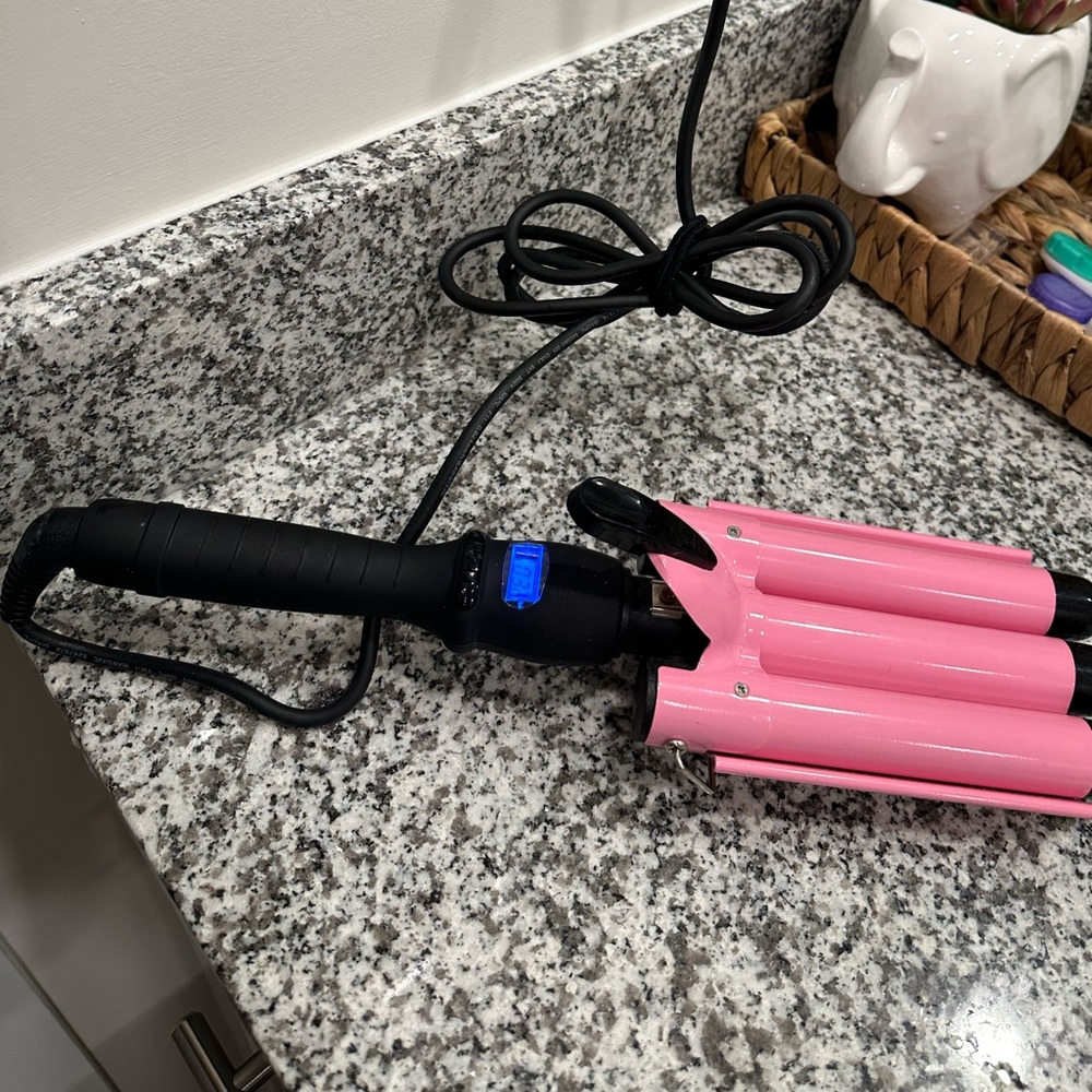 3 barrel curling iron